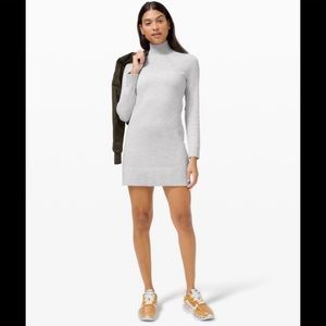NWT Lululemon Keep it Cozy Dress 6 light grey